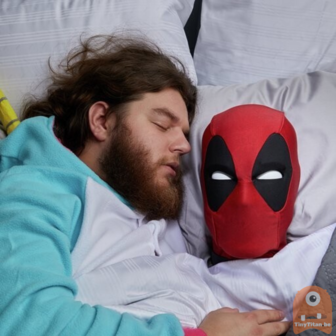 Marvel Legends Series: Marvel Legends Interactive Electronic Deadpool’s Head