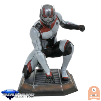 Marvel Movie Gallery Avengers Endgame Ant-Man PVC Diorama 23 CM
