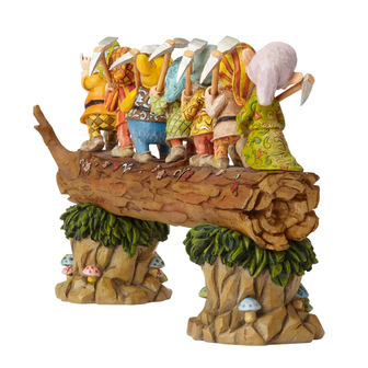 Disney Traditions Homeward Bound (Seven Dwarfs Figurine) 4005434