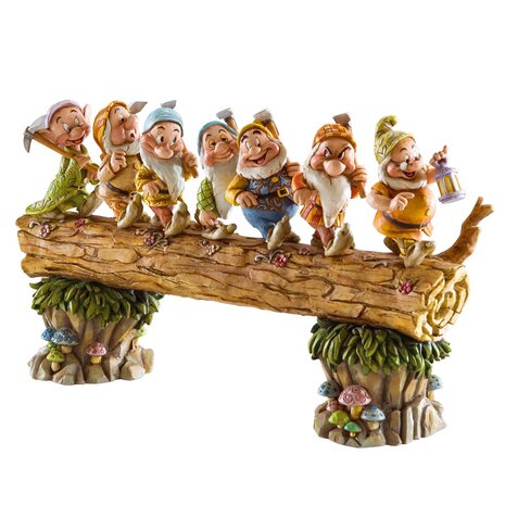 Disney Traditions Homeward Bound (Seven Dwarfs Figurine) 4005434