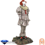 Movie Gallery IT Chapter 2 -Pennywise Swamp Edition PVC Diorama 25 CM_